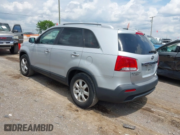 2012 Kia Sorento LX with VIN 5XYKT4A6XCG217290, listed as a IAAI auction lot 42159310 with 277,848 mi miles. Bid and sale history available at carsss.com. Image 3.