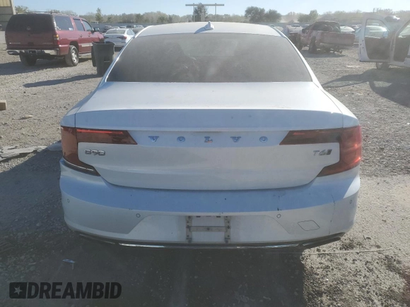 2017 Volvo S90 Momentum with VIN YV1A22MK5H1005636, listed as a Copart auction lot 75541594 with 100,405 mi miles and Salvage Title. Bid and sale history available at DreamBid. Image 6.