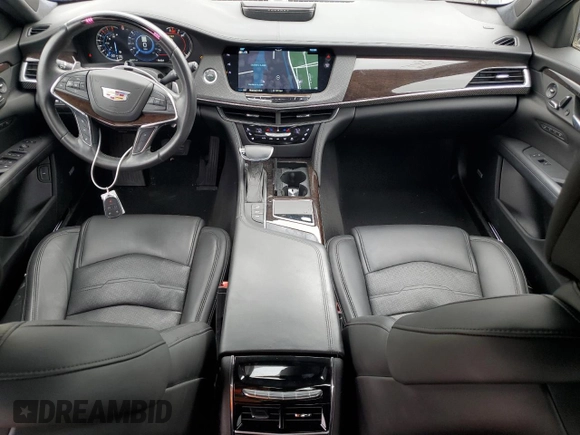 2018 Cadillac CT6 Sport AWD z VIN 1G6KP5R68JU129433, wystawiony jako Copart lot #65860664 z przebiegiem 48 227 mil mil oraz Szkoda całkowita • Salvage title. Historia ofert i sprzedaży dostępna na DreamBid. Obrazek 8.