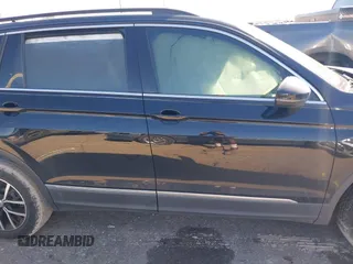 2021 Volkswagen Tiguan SE z VIN 3VV3B7AX4MM095811, wystawiony jako IAAI lot #41476490 z przebiegiem 25 668 mil mil oraz . Historia ofert i sprzedaży dostępna na DreamBid. Obrazek 12.
