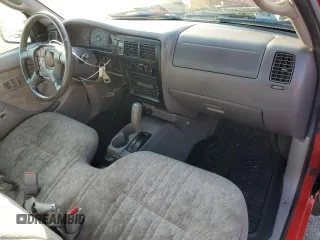 2004 Toyota Tacoma with VIN 5TENL42N34Z434612, listed as a Copart auction lot 44634945 with 124,798 mi miles and Salvage title. Bid and sale history available at DreamBid. Image 8.
