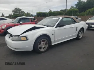 2004 Ford Mustang Deluxe z VIN 1FAFP44664F144530, wystawiony jako Copart lot #55314205 z przebiegiem 171 075 mil mil oraz Szkoda całkowita • Salvage title. Historia ofert i sprzedaży dostępna na DreamBid. Obrazek 1.