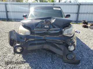 2018 Kia Soul + with VIN KNDJP3A52J7519328, listed as a Copart auction lot 48388245 with 186,425 mi miles and Salvage Title. Bid and sale history available at carsss.com. Image 5.