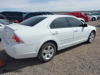 2007 Ford Fusion SE with VIN 3FAHP07117R214430, listed as a IAAI auction lot 41808246 with 132,042 mi miles. Bid and sale history available at carsss.com. Image 4.