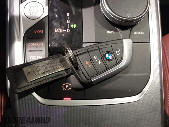 2023 BMW 4 Series 430i xDrive z VIN WBA73AP03PCM88979, wystawiony jako IAAI lot #41262300 z przebiegiem 17 891 mil mil oraz . Historia ofert i sprzedaży dostępna na DreamBid. Obrazek 11.