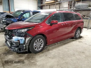 2021 Toyota Sienna XLE with VIN 5TDJRKEC2MS068568, listed as a Copart auction lot 47286955 with 2,523 mi miles and Salvage title. Bid and sale history available at DreamBid. Image 1.