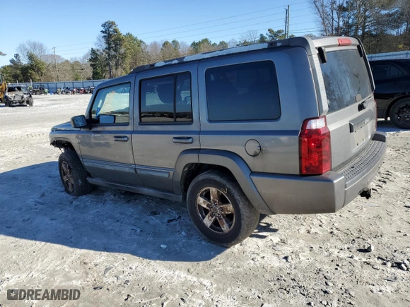 2007 Jeep Commander Sport with VIN 1J8HH48K37C695133, listed as a Copart auction lot 41487995 with 365,598 mi miles and Salvage Title. Bid and sale history available at carsss.com. Image 2.