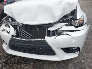 2015 Lexus IS 250 with VIN JTHBF1D21F5070576, listed as a IAAI auction lot 41590004 with 140,224 mi miles and . Bid and sale history available at carsss.com. Image 17.