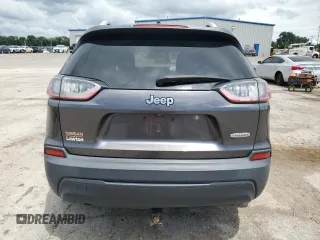 2019 Jeep Cherokee Latitude Plus z VIN 1C4PJLLB5KD226718, wystawiony jako Copart lot #62527585 z przebiegiem 99 990 mil mil oraz Szkoda całkowita • Salvage title. Historia ofert i sprzedaży dostępna na DreamBid. Obrazek 6.
