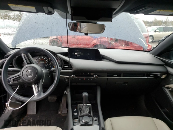 2019 Mazda Mazda3 Hatchback w/Preferred Pkg with VIN JM1BPBMMXK1136923, listed as a Copart auction lot 45404943 with 22,801 mi miles. Bid and sale history available at carsss.com. Image 8.
