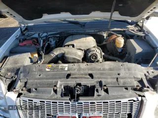 2012 GMC Yukon XL SLT with VIN 1GKS2KE78CR181051, listed as a Copart auction lot 42367155 with 204,389 mi miles and Salvage Title. Bid and sale history available at carsss.com. Image 12.