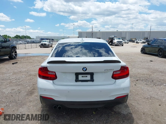 2014 BMW 2 Series 228i with VIN WBA1F5C54EV256303, listed as a IAAI auction lot 42214512 with 81,116 mi miles and . Bid and sale history available at DreamBid. Image 16.