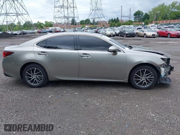 2017 Lexus ES 350 with VIN 58ABK1GG0HU037666, listed as a IAAI auction lot 42342596 with 288,081 mi miles and . Bid and sale history available at DreamBid. Image 14.
