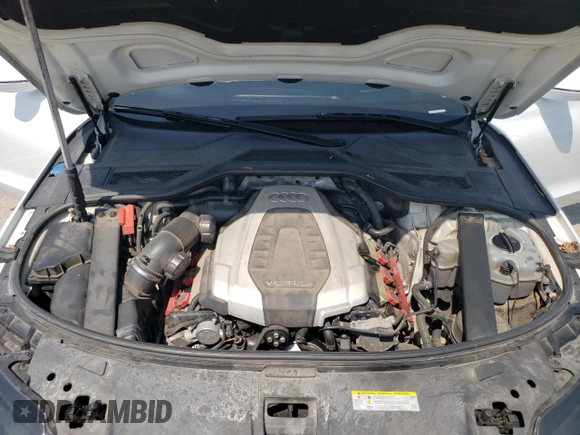 2015 Audi A8 3.0T with VIN WAU3GAFD1FN000655, listed as a Copart auction lot 52792305 with 133,387 mi miles and Salvage Title. Bid and sale history available at DreamBid. Image 12.