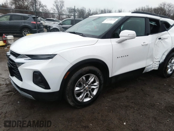 2022 Chevrolet Blazer LT with VIN 3GNKBJRS5NS140811, listed as a IAAI auction lot 41208168 with 61,140 mi miles and . Bid and sale history available at DreamBid. Image 17.