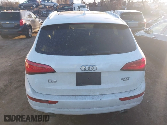 2014 Audi Q5 Premium Plus with VIN WA1LFAFP7EA106060, listed as a IAAI auction lot 41444016 with 106,183 mi miles. Bid and sale history available at carsss.com. Image 16.