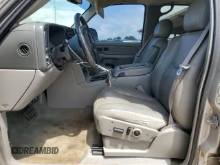 2004 Chevrolet Tahoe LT with VIN 1GNEC13Z24R318935, listed as a Copart auction lot 62464035 with 264,129 mi miles and Clean title. Bid and sale history available at DreamBid. Image 7.