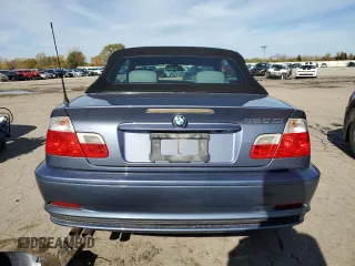 2003 BMW 3 Series 325Ci with VIN WBABS334X3PG92542, listed as a Copart auction lot 77772514 with 72,709 mi miles and Salvage Title. Bid and sale history available at carsss.com. Image 6.