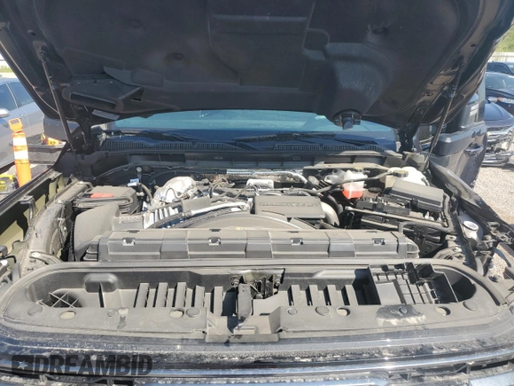 2024 GMC Sierra 2500HD AT4 z VIN 1GT49PEY5RF228522, wystawiony jako Copart lot #49293215 z przebiegiem 9 357 mil mil oraz Czysty tytuł • Clean title. Historia ofert i sprzedaży dostępna na DreamBid. Obrazek 11.