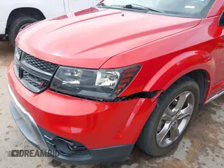 2016 Dodge Journey Crossroad Plus z VIN 3C4PDCGG2GT173538, wystawiony jako IAAI lot #41548011 z przebiegiem 124 416 mil mil oraz . Historia ofert i sprzedaży dostępna na DreamBid. Obrazek 17.