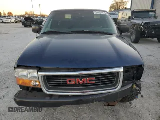 2003 GMC Sonoma with VIN 1GTCS19H638255246, listed as a Copart auction lot 81984774 with Not Provided miles and Salvage Title. Bid and sale history available at DreamBid. Image 5.