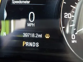 2018 Lincoln MKC Premiere with VIN 5LMCJ1C9XJUL03767, listed as a IAAI auction lot 42055927 with 39,718 mi miles and . Bid and sale history available at DreamBid. Image 16.