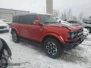 2023 Ford Bronco with VIN 1FMDE5BH3PLB67461, listed as a Copart auction lot 86357644 with 6,613 mi miles and Salvage Title. Bid and sale history available at carsss.com. Image 4.