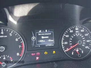 2017 Kia Optima EX с VIN 5XXGU4L34HG126985, выставлен на аукционе IAAI как лот 41965419 с пробегом 107 000 миль миль и . История ставок и продаж доступна на DreamBid. Изображение 7.