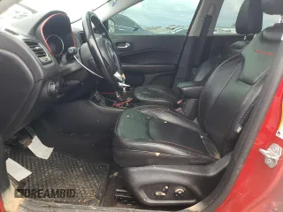 2018 Jeep Compass Trailhawk с VIN 3C4NJDDB3JT343265, выставлен на аукционе Copart как лот 55238275 с пробегом 111 691 миль миль и Списание • Salvage title. История ставок и продаж доступна на DreamBid. Изображение 7.