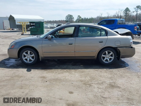 2005 Nissan Altima 3.5 SE with VIN 1N4BL11DX5C353106, listed as a IAAI auction lot 41833288 with 148,146 mi miles. Bid and sale history available at carsss.com. Image 14.