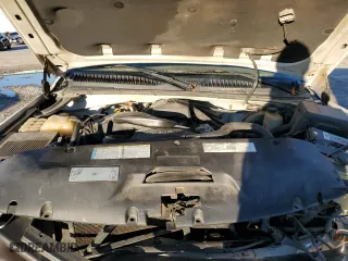 2000 Chevrolet Silverado 1500 LS with VIN 2GCEK19T2Y1267479, listed as a Copart auction lot 86882584 with 242,032 mi miles and Salvage Title. Bid and sale history available at carsss.com. Image 13.