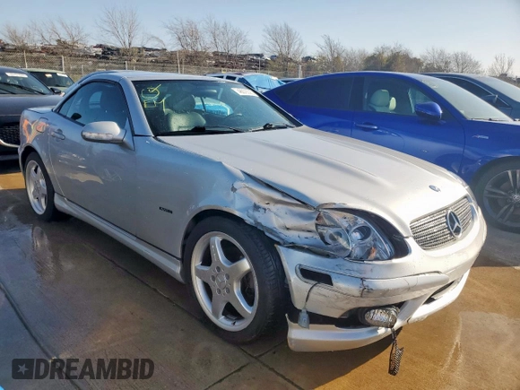 2003 Mercedes-Benz SLK 230 Kompressor with VIN WDBKK49F13F273062, listed as a Copart auction lot 46078325 with 63,789 mi miles and Salvage title. Bid and sale history available at DreamBid. Image 4.