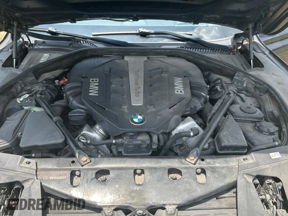2012 BMW 7 Series 750Li xDrive with VIN WBAKC8C59CC437999, listed as a Copart auction lot 56391955 with 145,420 mi miles and Clean title. Bid and sale history available at DreamBid. Image 7.