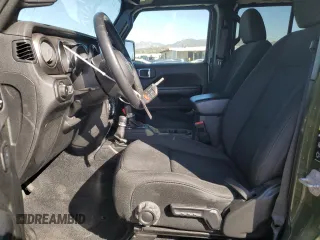 2021 Jeep Wrangler Unlimited Freedom z VIN 1C4HJXDG7MW576977, wystawiony jako Copart lot #80878384 z przebiegiem 19 793 mil mil oraz Szkoda całkowita • Salvage title. Historia ofert i sprzedaży dostępna na DreamBid. Obrazek 7.