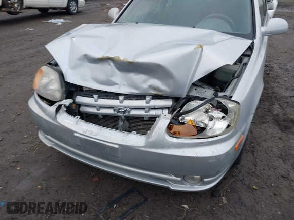 2005 Hyundai Accent GLS с VIN KMHCG35C25U359293, выставлен на аукционе IAAI как лот 41233474 с пробегом 148 344 миль миль и . История ставок и продаж доступна на DreamBid. Изображение 6.