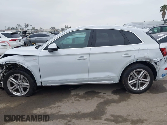 2021 Audi Q5 Premium Plus z VIN WA1E2AFY5M2071265, wystawiony jako IAAI lot #42348388 z przebiegiem 25 924 mil mil oraz . Historia ofert i sprzedaży dostępna na DreamBid. Obrazek 15.