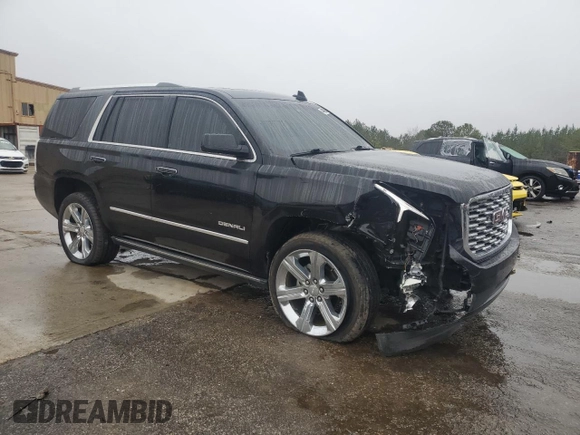 2018 GMC Yukon Denali with VIN 1GKS1CKJ5JR152838, listed as a Copart auction lot 44698935 with 123,807 mi miles and Salvage Title. Bid and sale history available at carsss.com. Image 4.
