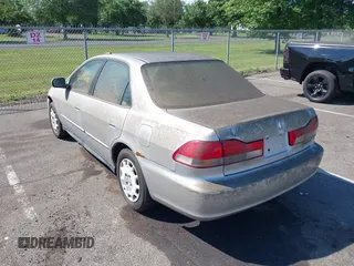 2002 Honda Accord LX with VIN 1HGCG66532A170110, listed as a IAAI auction lot 42784361 with 200,115 mi miles and . Bid and sale history available at DreamBid. Image 3.