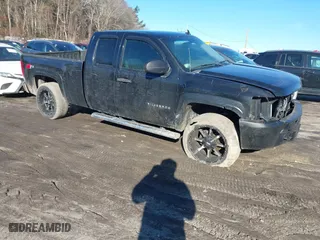 2012 Chevrolet Silverado 1500 LT with VIN 1GCRKSE7XCZ248906, listed as a IAAI auction lot 41579270 with 264,796 mi miles. Bid and sale history available at carsss.com. Image 1.