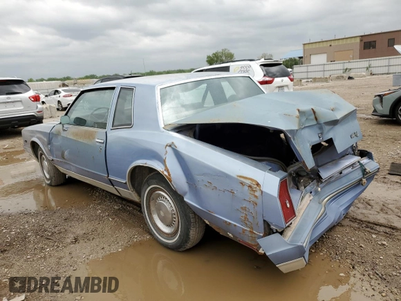 1984 Chevrolet Monte Carlo z VIN 1G1AZ37H3ER221496, wystawiony jako Copart lot #54297665 z przebiegiem 91 351 mil mil oraz Szkody całkowita. Historia ofert i sprzedaży dostępna na DreamBid. Obrazek 2.