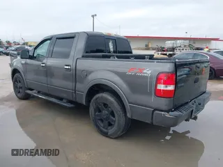 2004 Ford F-150 XLT with VIN 1FTPW14524KB02788, listed as a IAAI auction lot 42112101 with 225,105 mi miles. Bid and sale history available at carsss.com. Image 3.