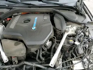 2020 BMW 5 Series с VIN WBAJB1C03LCD50600, выставлен на аукционе Copart как лот 62033065 с пробегом 10 885 миль миль и Списание • Salvage title. История ставок и продаж доступна на DreamBid. Изображение 16.