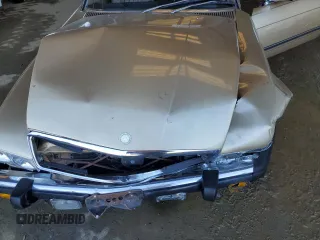 1983 Mercedes-Benz 380 380SL with VIN WDBBA45AXDB028363, listed as a Copart auction lot 44252205 with 118,508 mi miles and Salvage Title. Bid and sale history available at carsss.com. Image 11.
