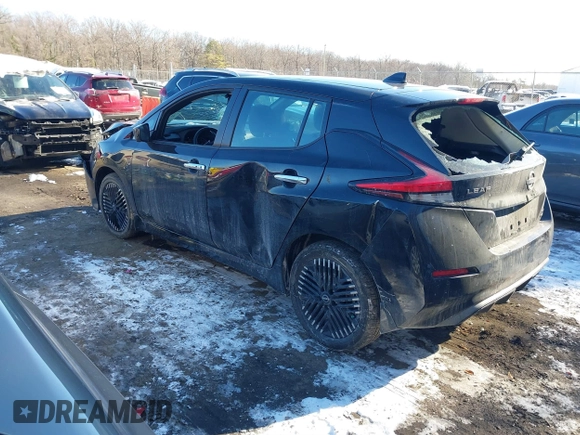 2024 Nissan LEAF SV Plus z VIN 1N4CZ1CV1RC553743, wystawiony jako IAAI lot #41286217 z przebiegiem 10 707 mil mil oraz . Historia ofert i sprzedaży dostępna na DreamBid. Obrazek 3.