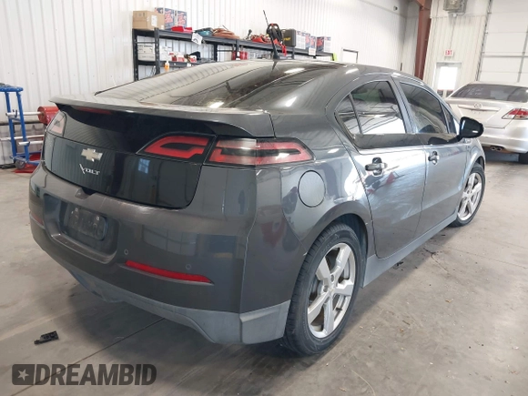 2011 Chevrolet Volt with VIN 1G1RC6E43BU102197, listed as a IAAI auction lot 41986239 with 195,064 mi miles. Bid and sale history available at carsss.com. Image 4.