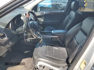 2010 Mercedes-Benz M 350 z VIN 4JGBB8GB5AA573797, wystawiony jako Copart lot #58290885 z przebiegiem 149 675 mil mil oraz Czysty tytuł • Clean title. Historia ofert i sprzedaży dostępna na DreamBid. Obrazek 7.