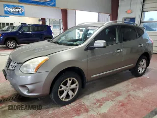 2011 Nissan Rogue SV z VIN JN8AS5MV6BW685868, wystawiony jako Copart lot #58433635 z przebiegiem 150 925 mil mil oraz Szkoda całkowita • Salvage title. Historia ofert i sprzedaży dostępna na DreamBid. Obrazek 1.