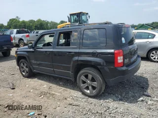 2015 Jeep Patriot High Altitude with VIN 1C4NJRFB8FD425628, listed as a Copart auction lot 61457875 with 150,441 mi miles and Clean title. Bid and sale history available at DreamBid. Image 2.