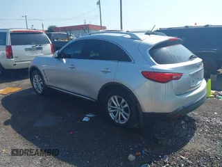 2009 Infiniti FX with VIN JNRAS18U29M103731, listed as a IAAI auction lot 42549091 with 191,296 mi miles and . Bid and sale history available at DreamBid. Image 3.