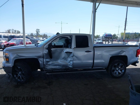 2015 Chevrolet Silverado 1500 LT with VIN 1GCRCREC4FZ231395, listed as a IAAI auction lot 41831339 with 143,137 mi miles. Bid and sale history available at carsss.com. Image 14.